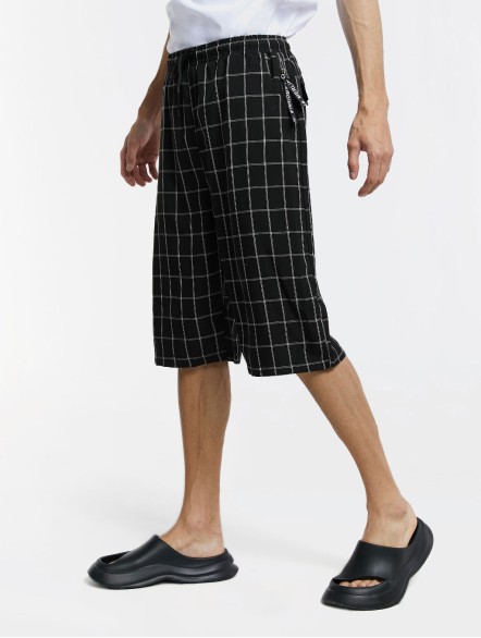Elastic Waist Plaid Shorts Elastic Waist Plaid Shorts