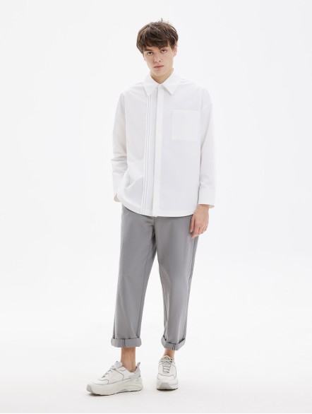 Classic Comfy Pocket Shirt With Pleat Detail Classic Comfy Pocket Shirt With Pleat Detail