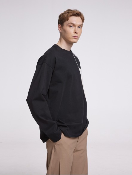 Asymmetric Line Sweatshirt Asymmetric Line Sweatshirt