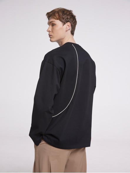 Asymmetric Line Sweatshirt Asymmetric Line Sweatshirt