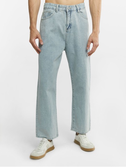 Classic High-rise Straight Leg Jeans Classic High-rise Straight Leg Jeans