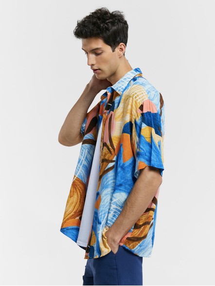 Abstract Print Short-Sleeve Shirt Abstract Print Short-Sleeve Shirt