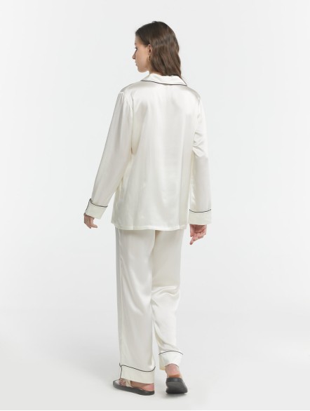 Chic Trimmed Silk Loungewear Set Chic Trimmed Silk Loungewear Set