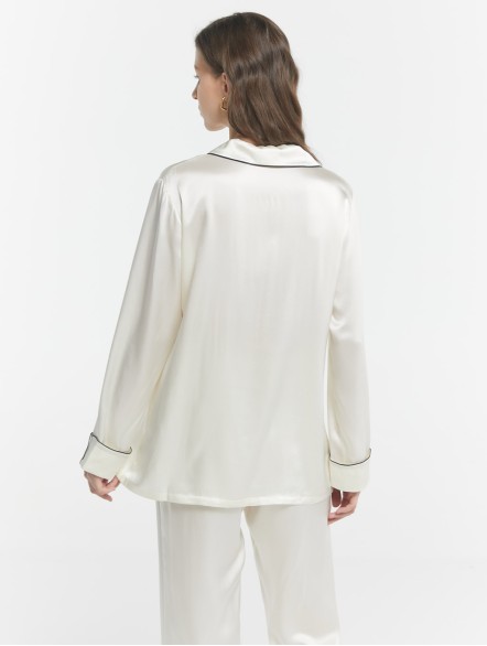 Chic Trimmed Silk Loungewear Set Chic Trimmed Silk Loungewear Set