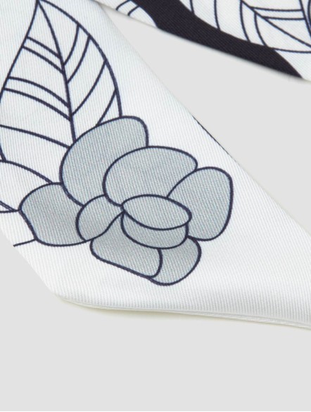 Floral Print Skinny Silk Scarf Floral Print Skinny Silk Scarf