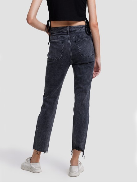 Hight Waist Tapered Jeans Hight Waist Tapered Jeans
