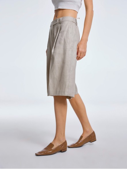 Cargo Shorts with Side Pockets Cargo Shorts with Side Pockets