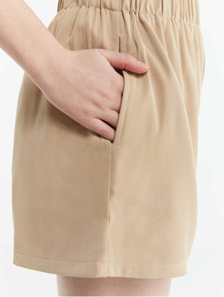 Monochrome Elastic Waist Shorts Monochrome Elastic Waist Shorts