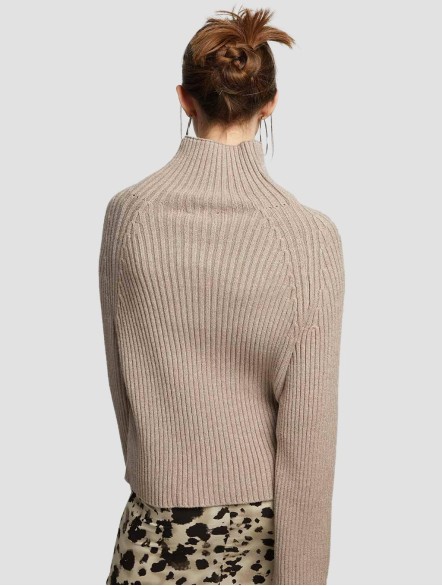 Cropped High-collar Knit Sweater Cropped High-collar Knit Sweater