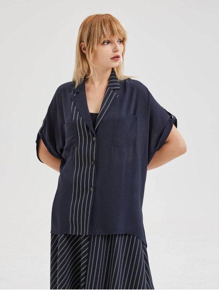 Short Sleeve Striped-Detail Shirt Short Sleeve Striped-Detail Shirt