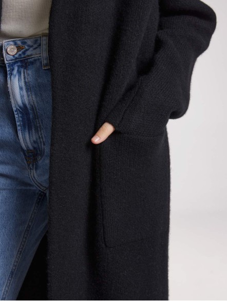 Maxi-length Knitted Yak Wool Cardigan Maxi-length Knitted Yak Wool Cardigan