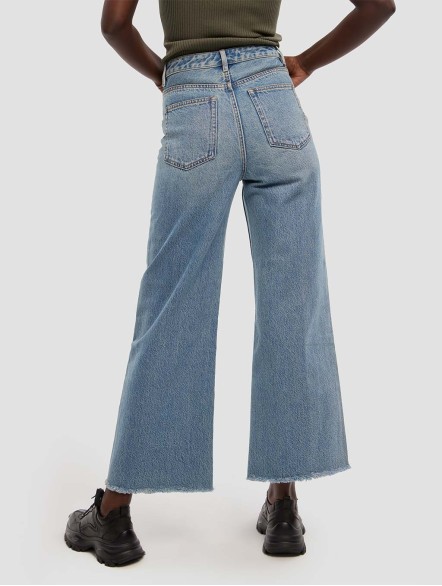 High-waist Wide Leg Frayed Jeans High-waist Wide Leg Frayed Jeans