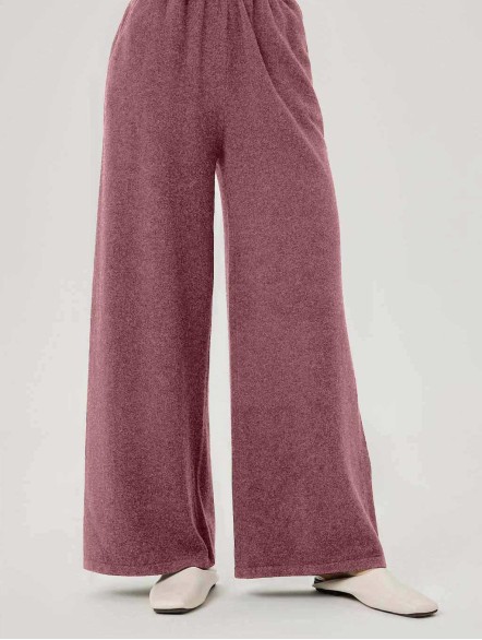 Wool Sweater and Wide Leg Pants Set Wool Sweater and Wide Leg Pants Set