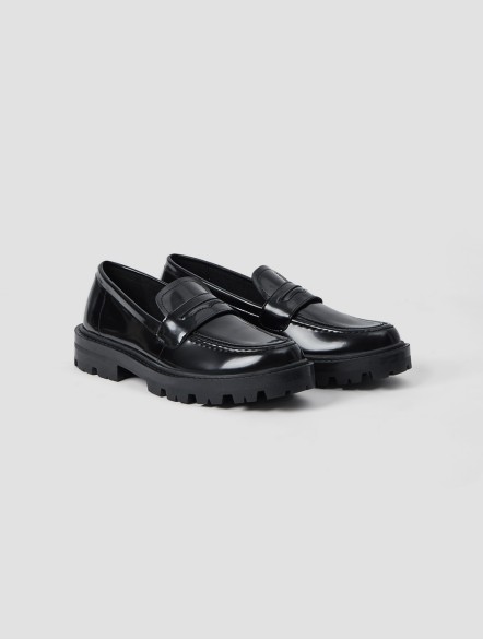 Shiny Round Toe Leather Loafers Shiny Round Toe Leather Loafers