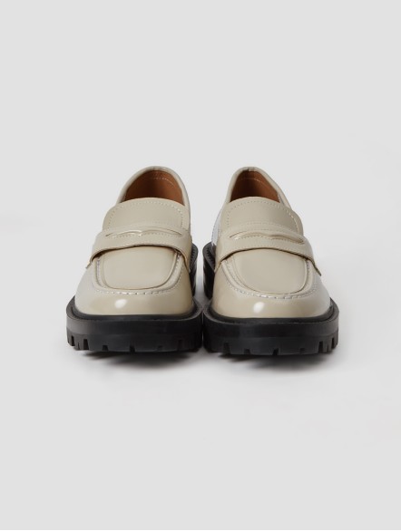 Shiny Round Toe Leather Loafers Shiny Round Toe Leather Loafers