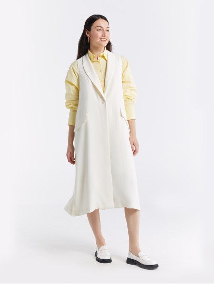 Sleeveless Long-line Waistcoat Sleeveless Long-line Waistcoat