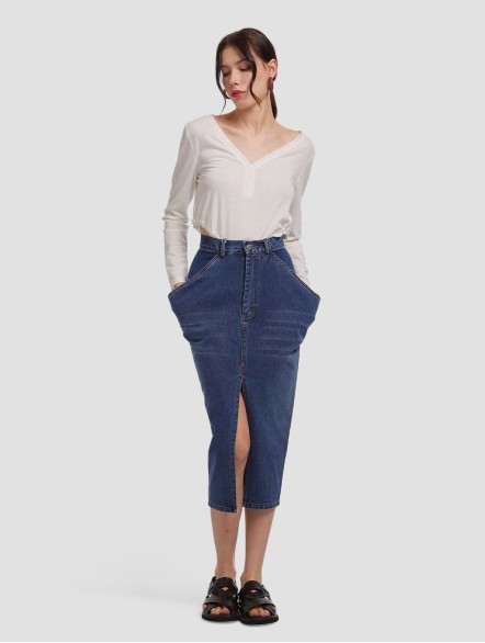 Buttoned V-line Long Sleeve Shirt Buttoned V-line Long Sleeve Shirt
