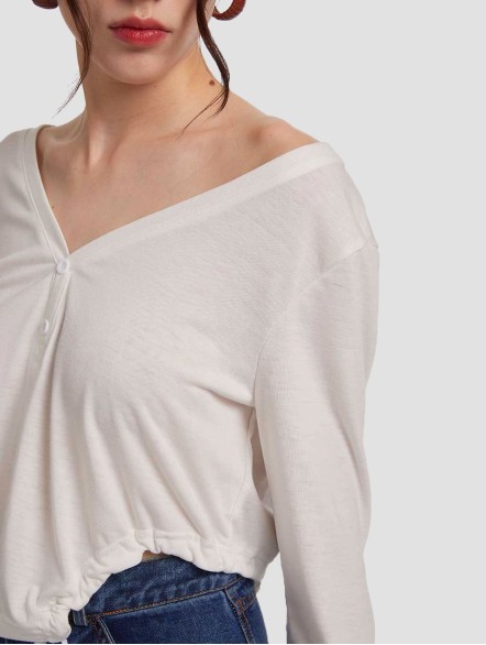 Buttoned V-line Long Sleeve Shirt Buttoned V-line Long Sleeve Shirt