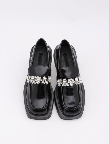 Black rhinestone small leather shoes Black rhinestone small leather shoes