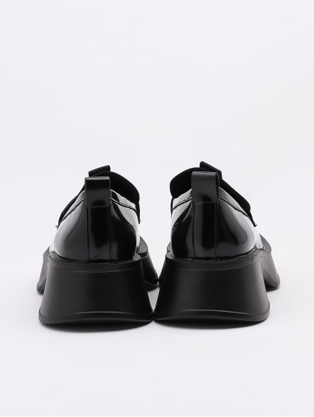 Loafers with thick heel small leather shoes Loafers with thick heel small leather shoes