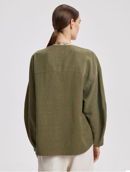 Loose-Fit Linen-Cotton Blouse Loose-Fit Linen-Cotton Blouse