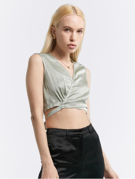 Sleeveless Wrap Crop Top Sleeveless Wrap Crop Top